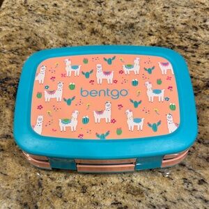 Bentgo Kids Lunch Box - Teal and Orange